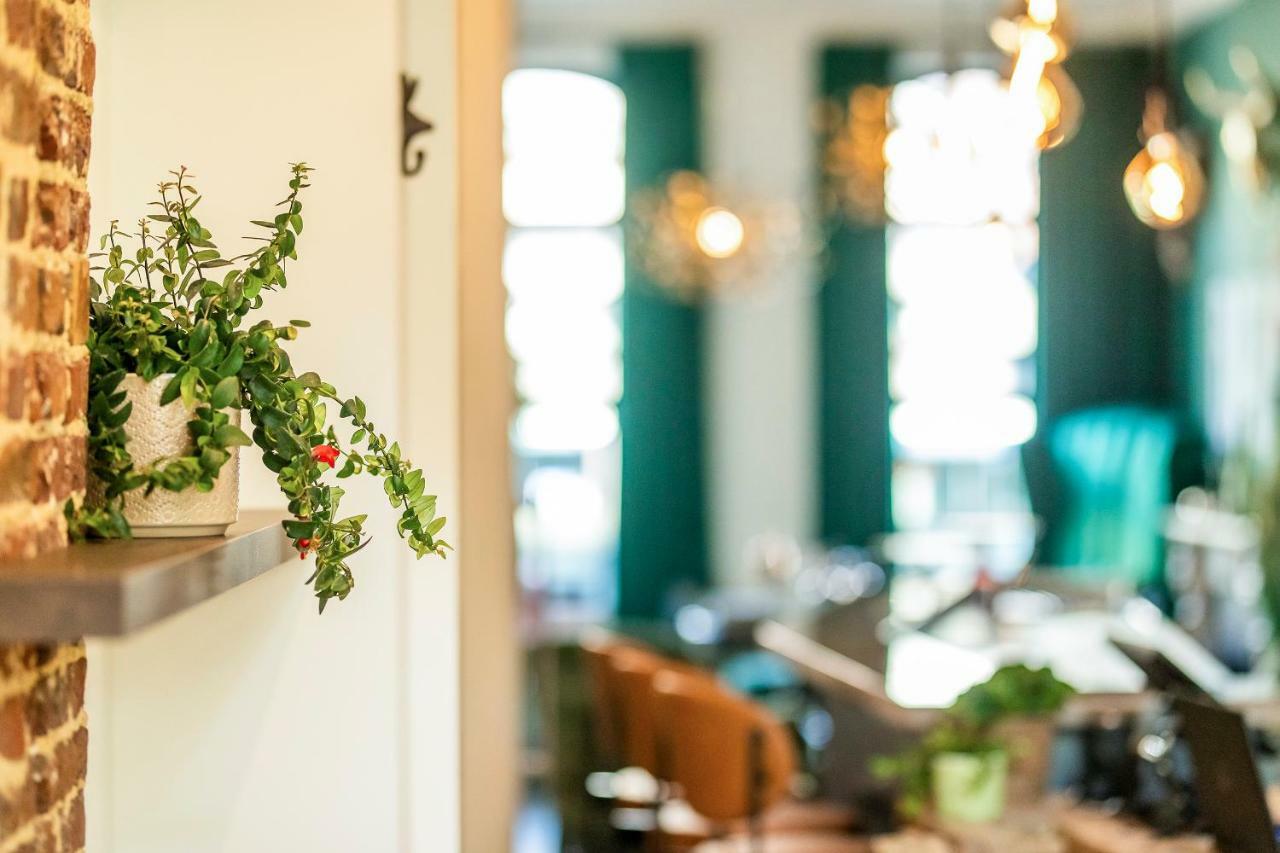 Barefoodgiulia Hotel Hasselt Bagian luar foto