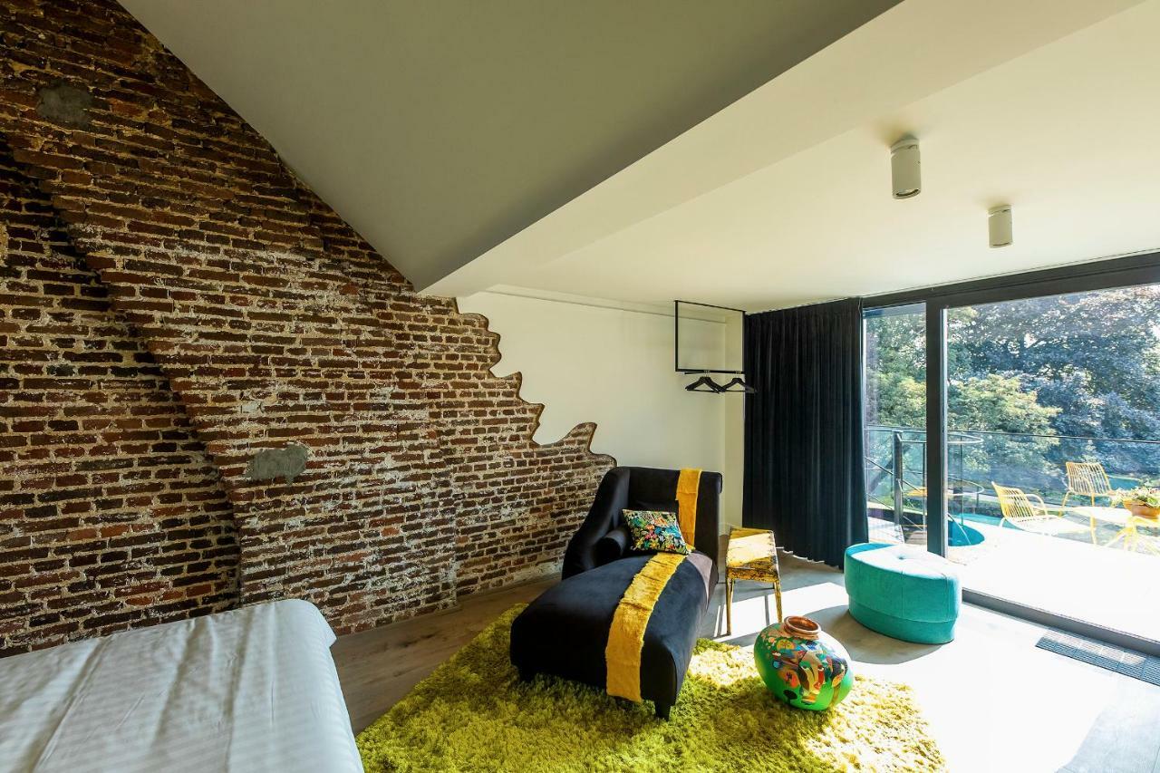Barefoodgiulia Hotel Hasselt Bagian luar foto